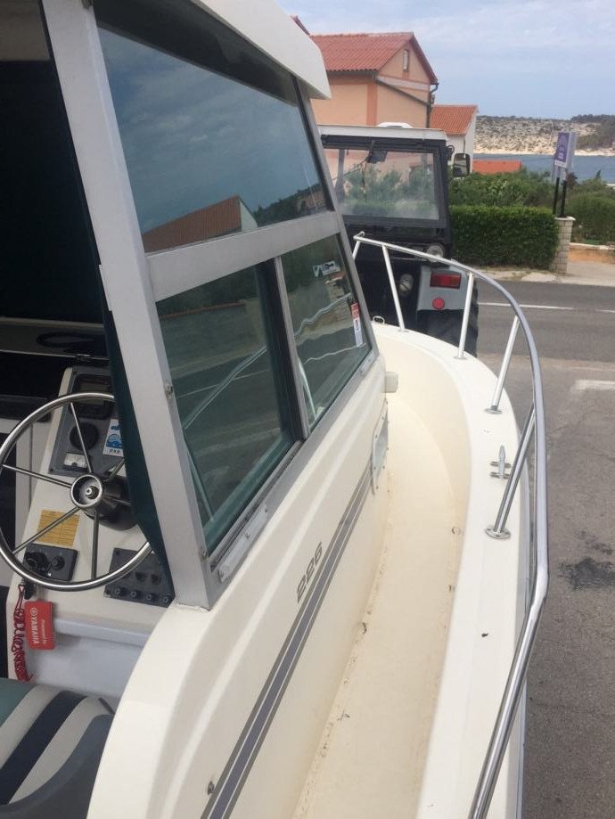 fisferman-white-sark-slika-55047